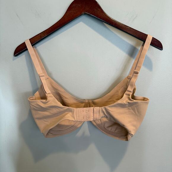 Skims NWOT Fits Everybody Unlined Demi Bra 34DDDD 346 Buttery Soft Underwire - Picture 3 of 8